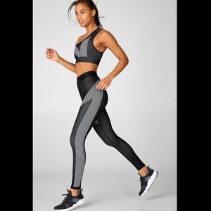 ✨NWT✨ Fabletics High Waist Seamless Spring Legging